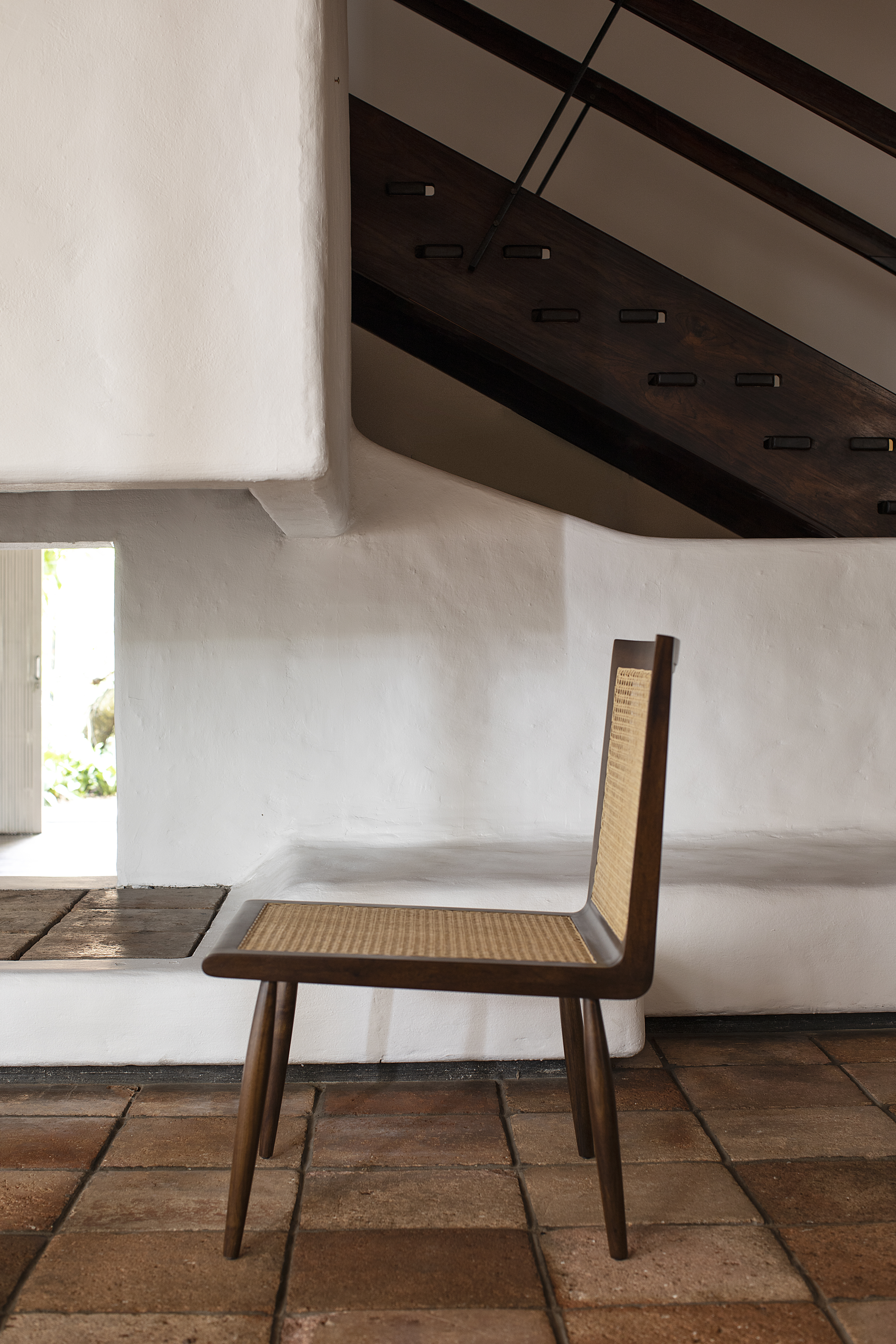Cadeira Baixa para Quarto