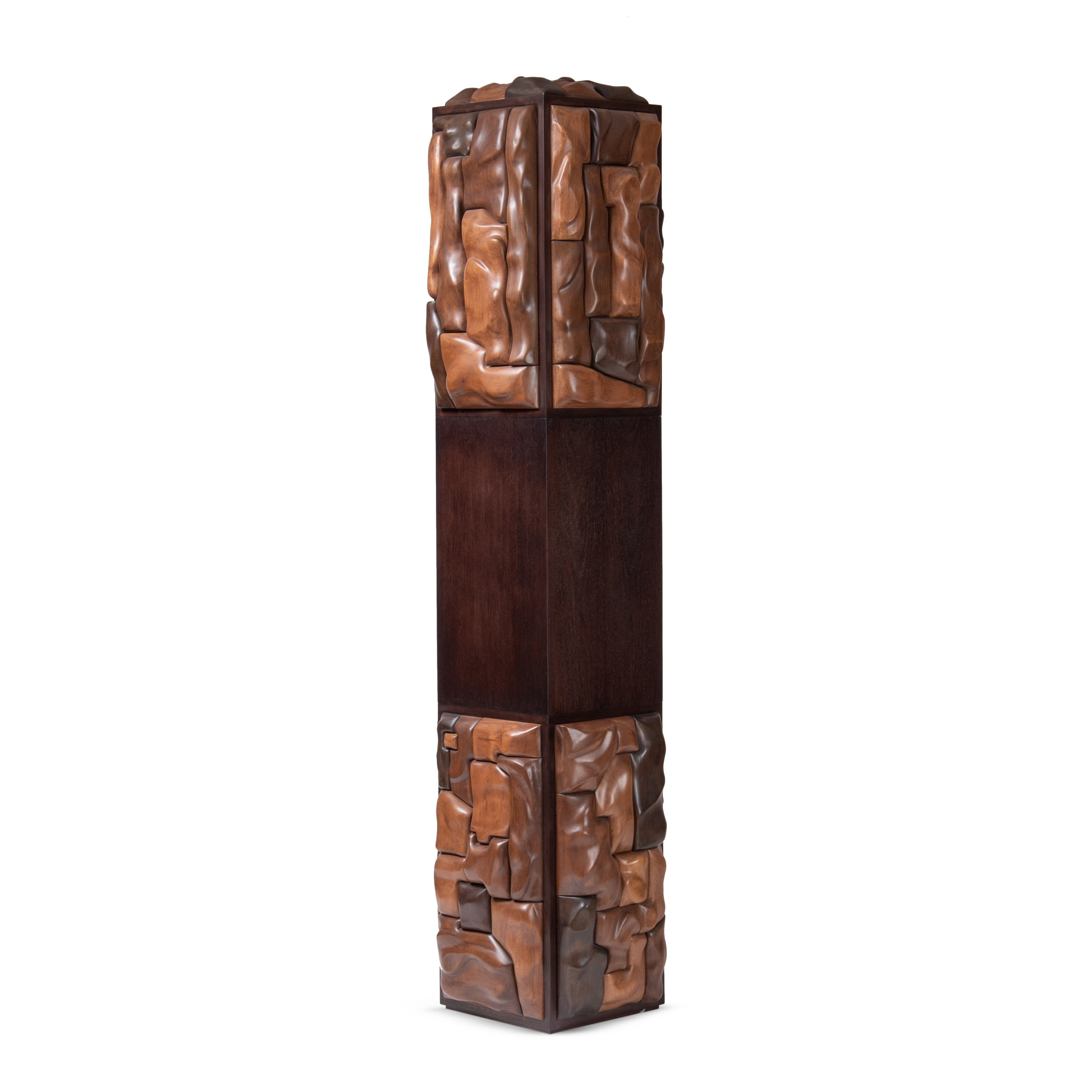 AXIAL TOTEM